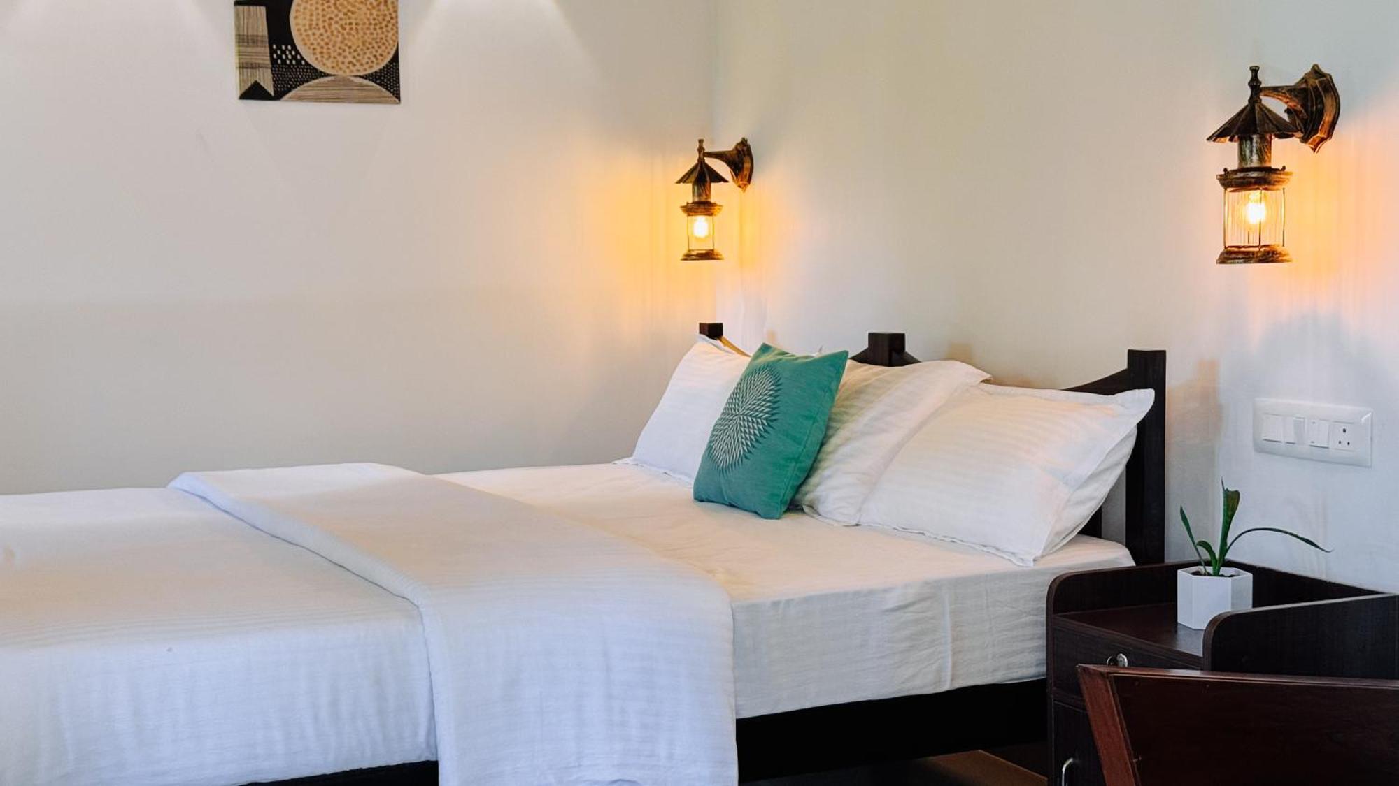 Calm Shack - 2 Bedroom-boutique Farm Farm stay Munnar