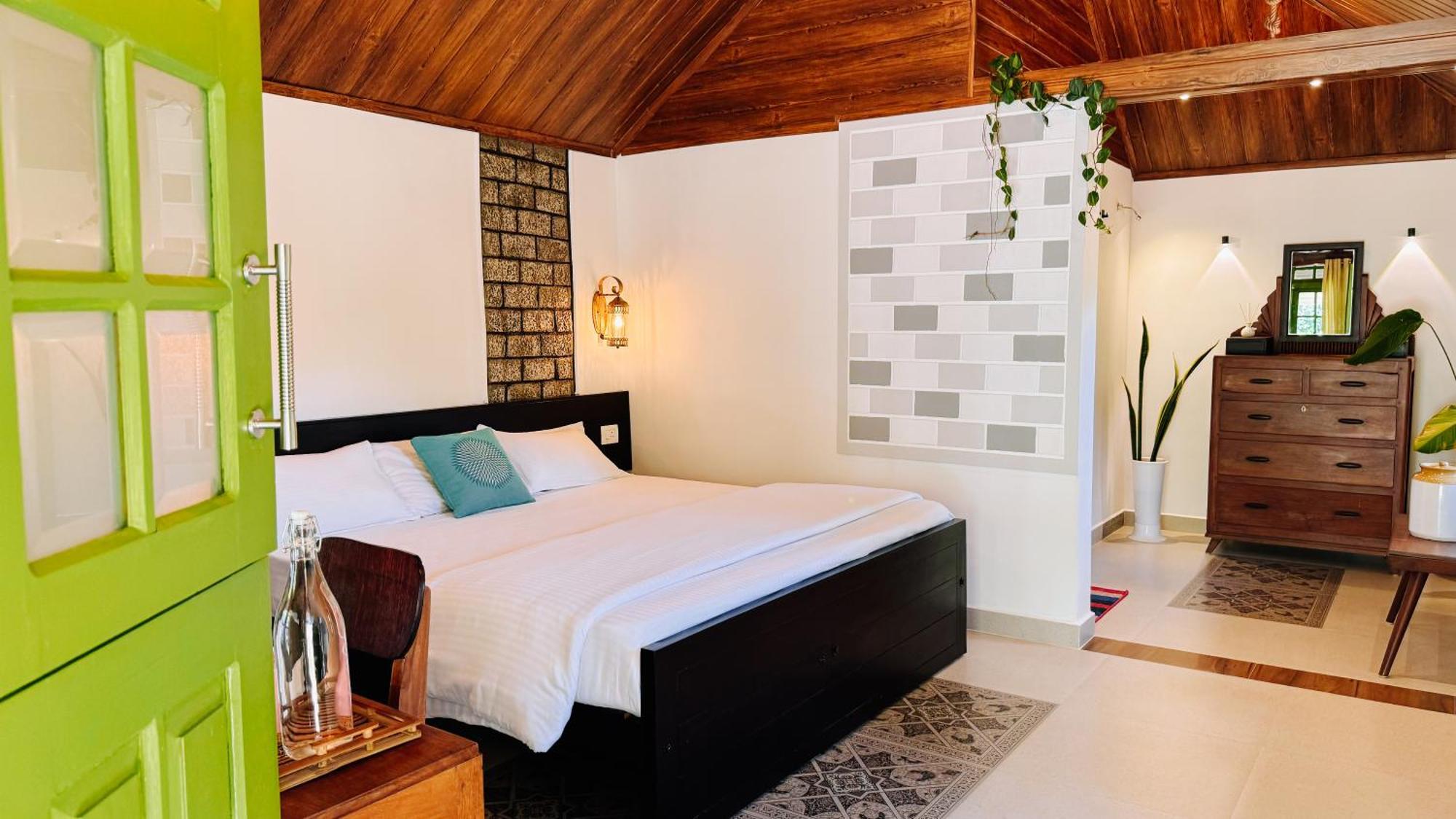 Farm stay Calm Shack - 2 Bedroom-boutique Farm Munnar