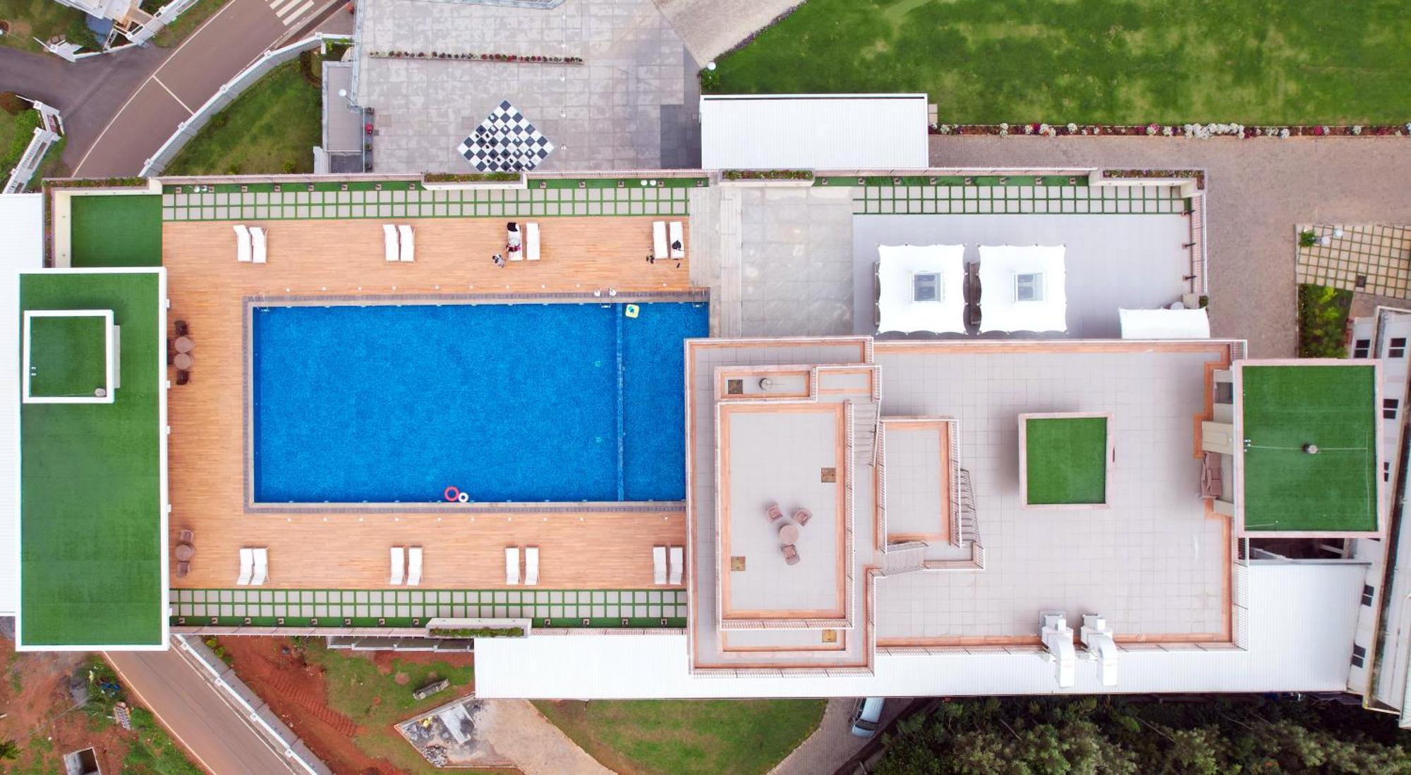Vibe & 5* Munnar