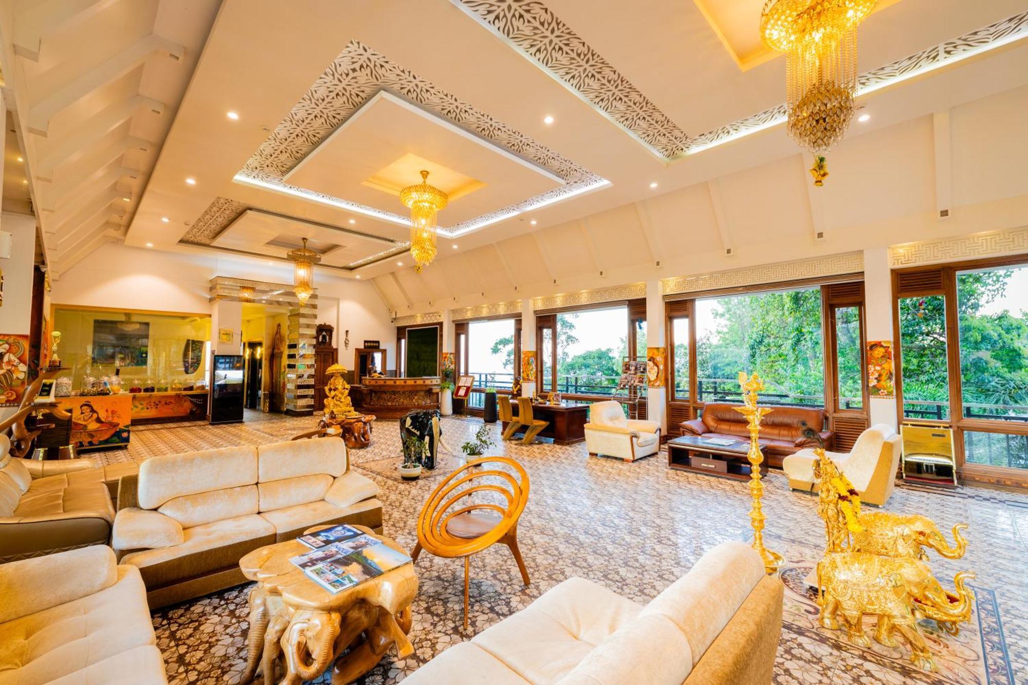 Parakkat Nature Resort Munnar