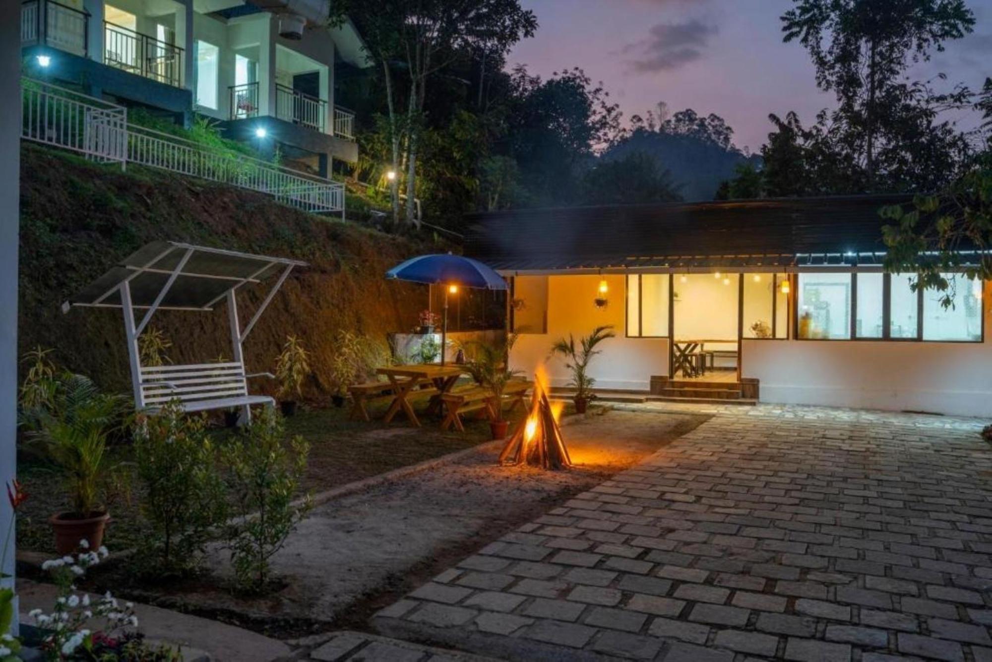 Majestic With Pool Resort Munnar