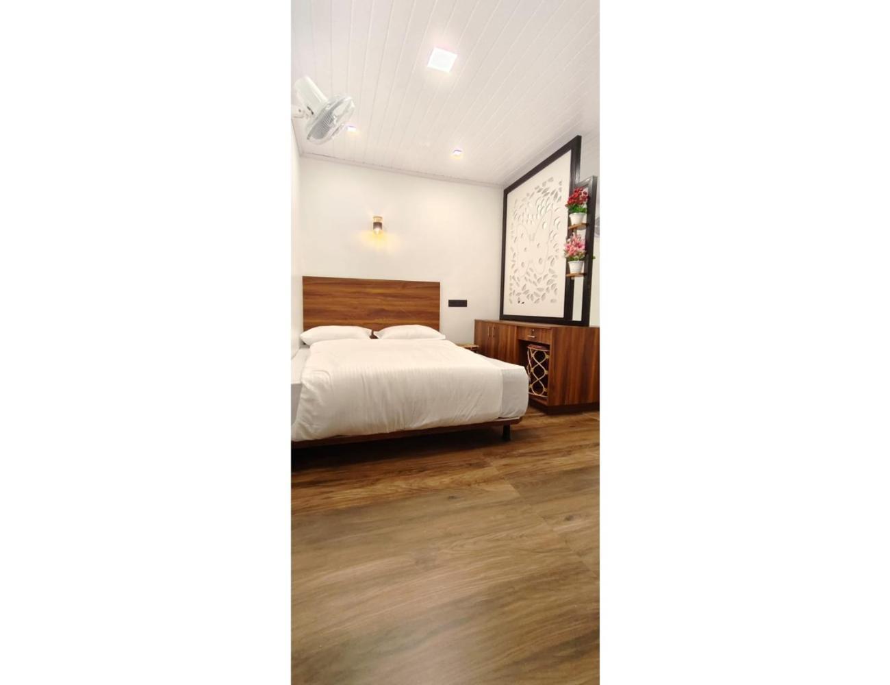 Birdwing Cottage, Homestay Munnar