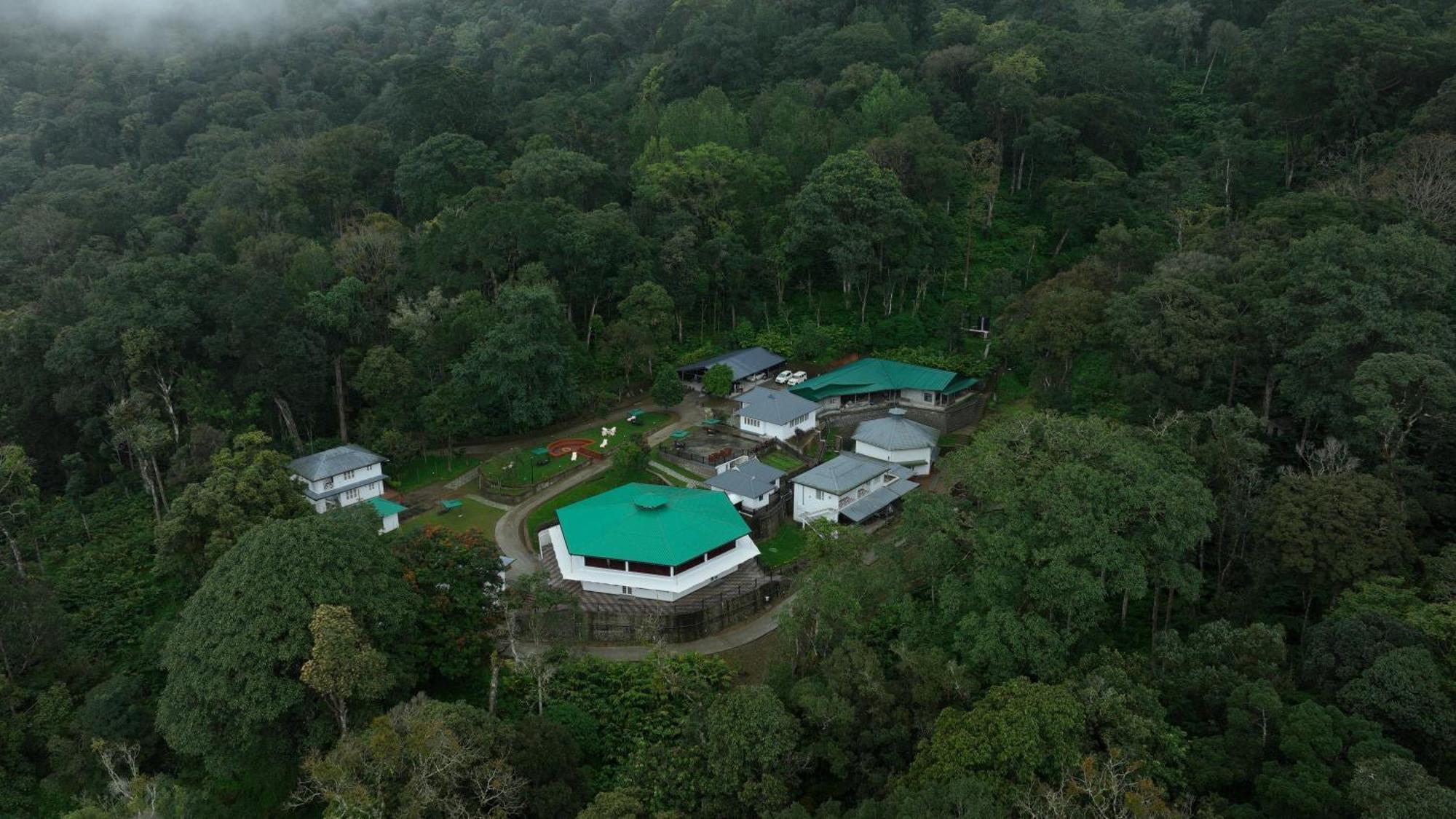 Resort Makayiram Retreat *