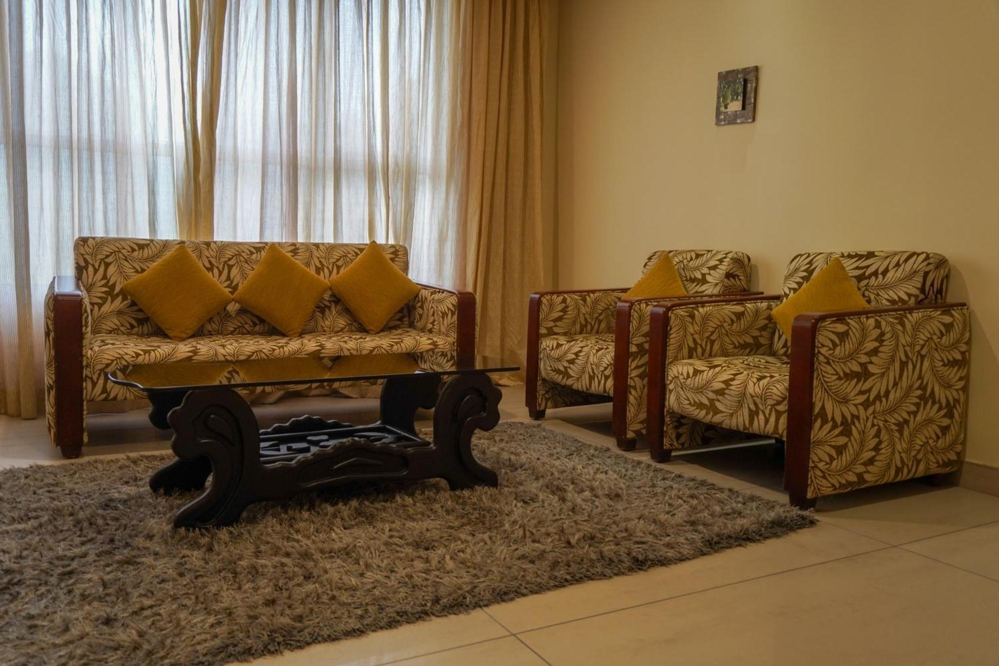 Hotel Devonshire Greens - The Leisure And Munnar