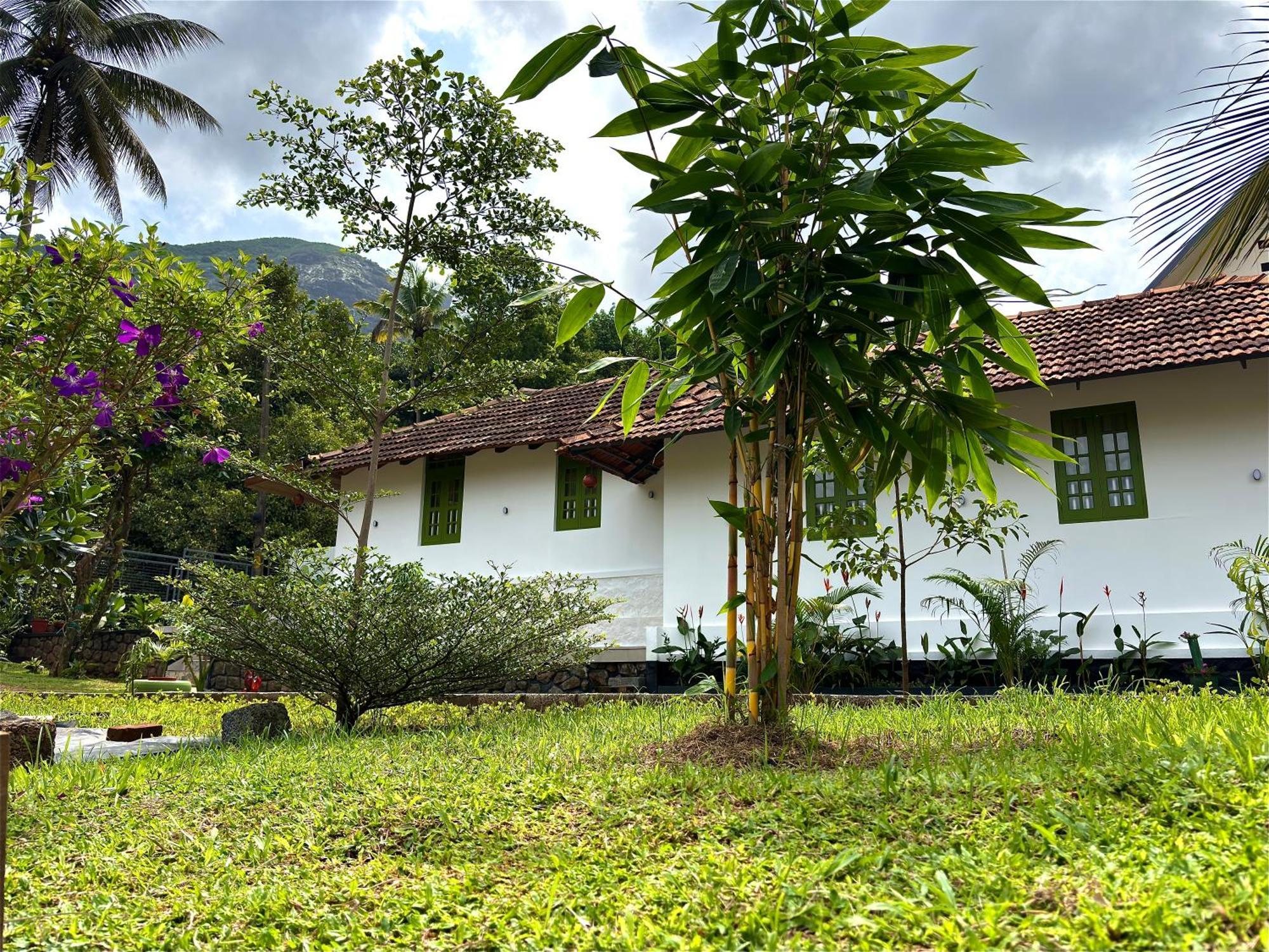 Calm Shack - 2 Bedroom-boutique Farm Munnar
