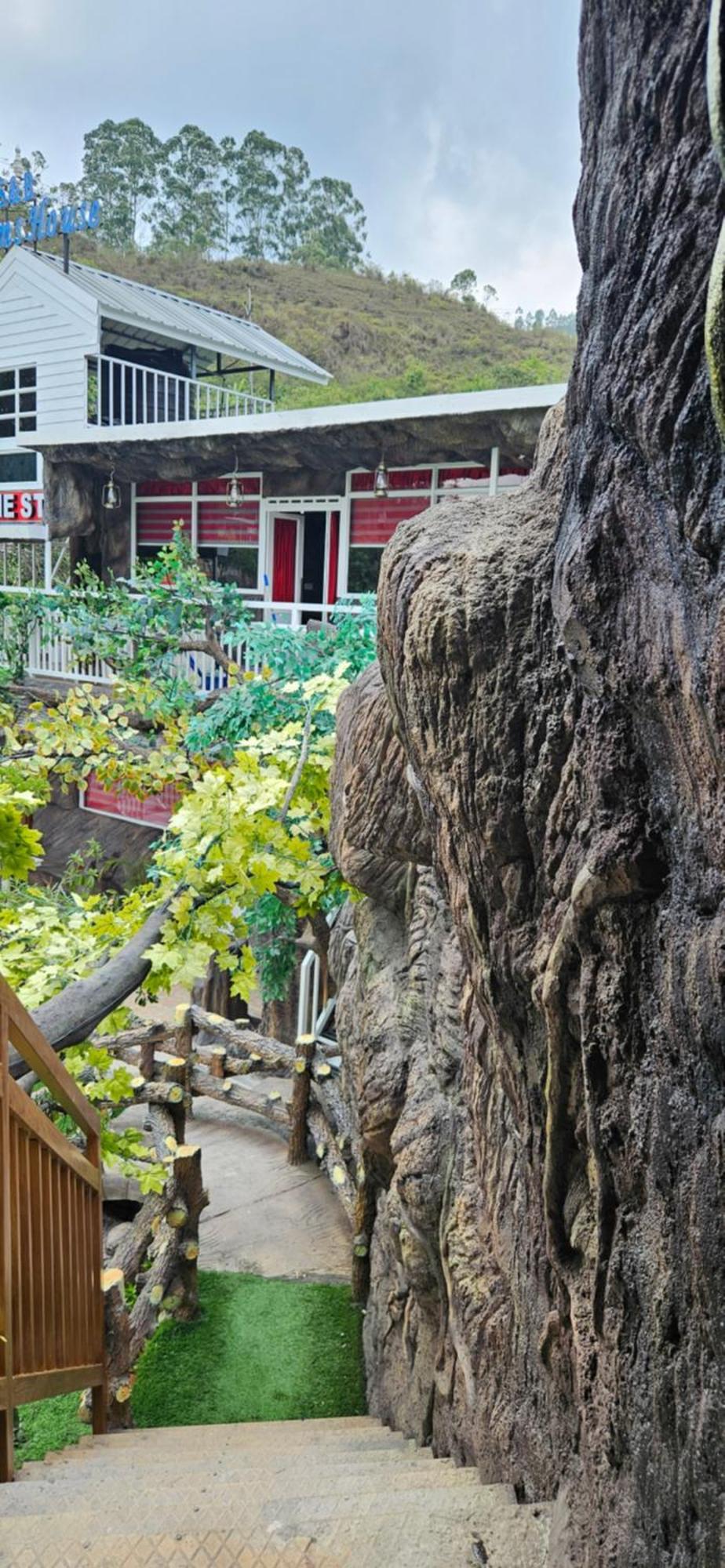 S & B Dreams House Homestay *