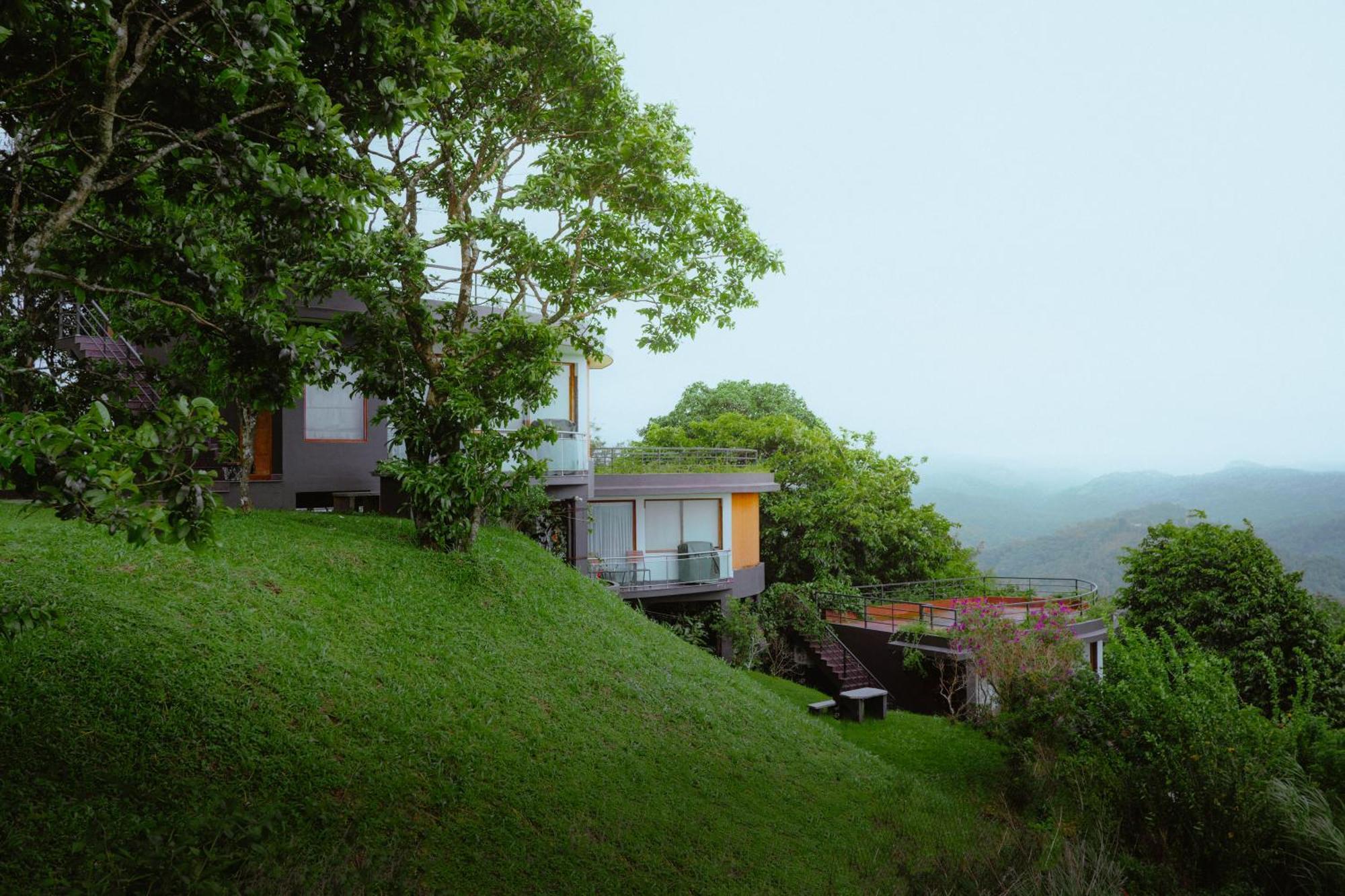 Haze And Kites Resort Munnar