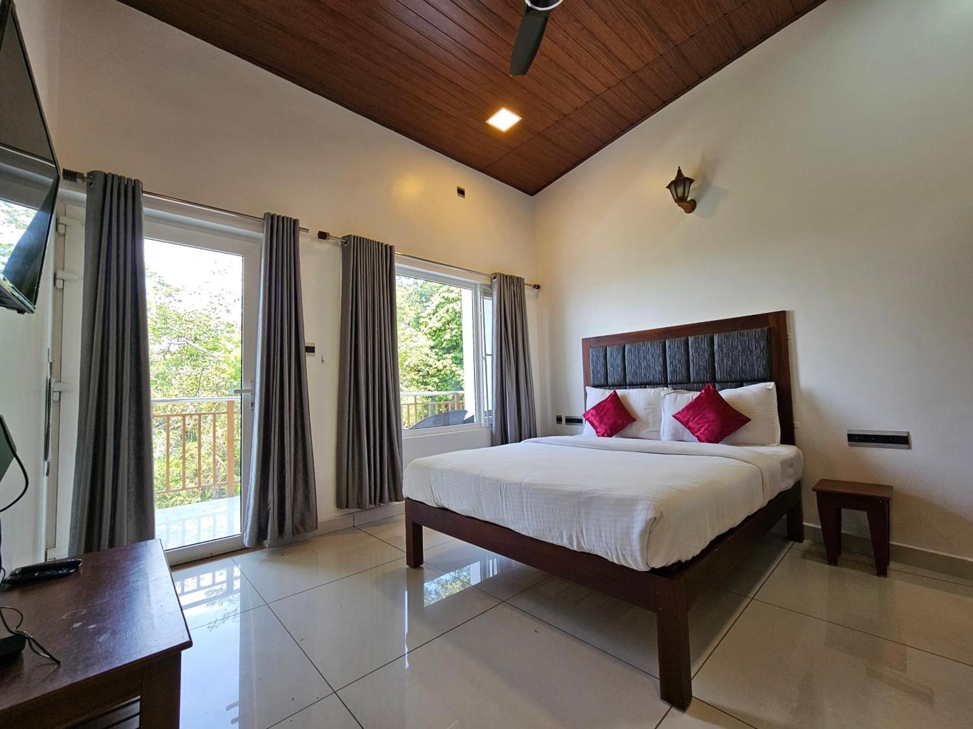 Bed & Breakfast Misty Bush Munnar