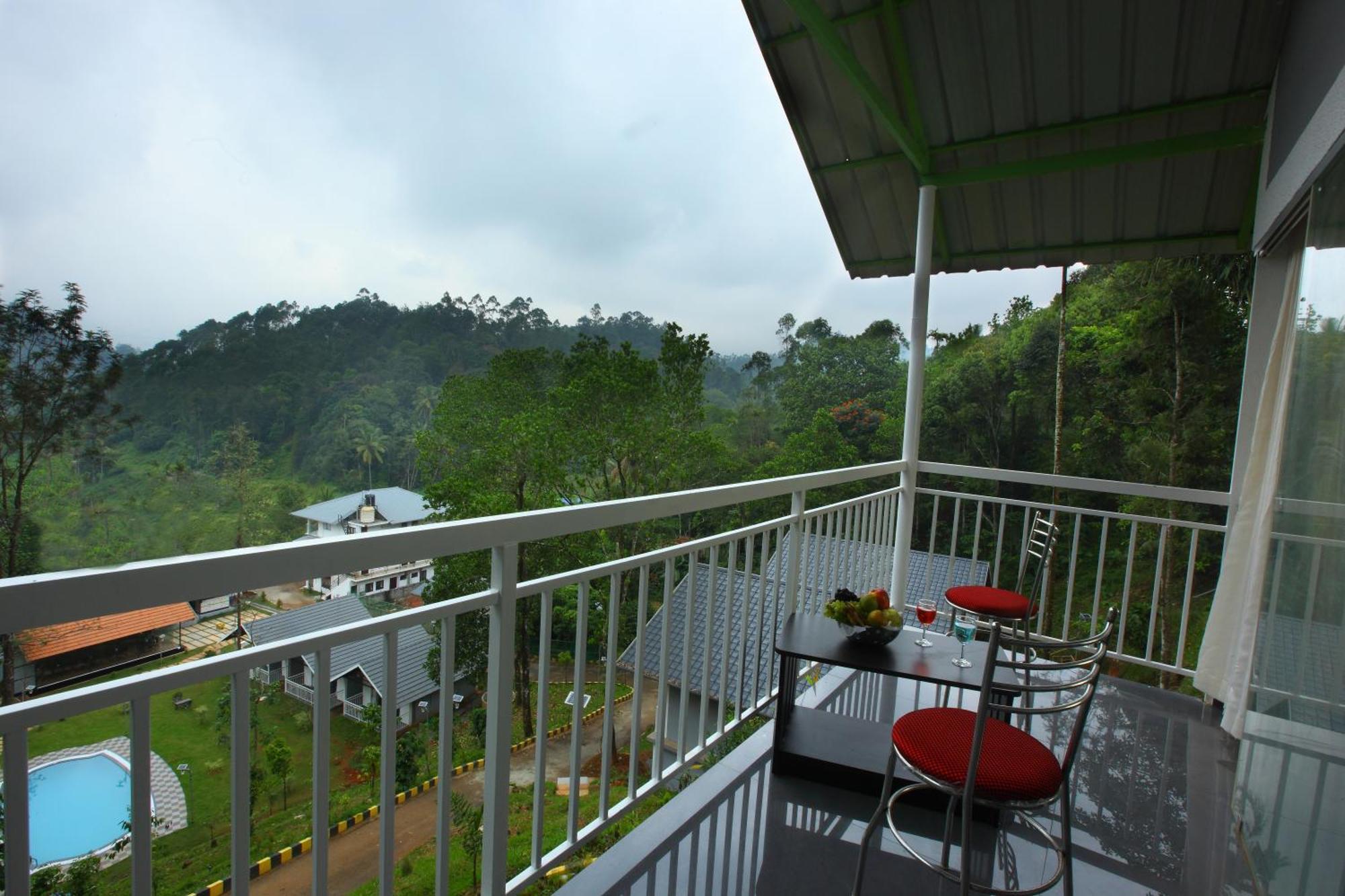Hotel Ayur Green And Spa 3*