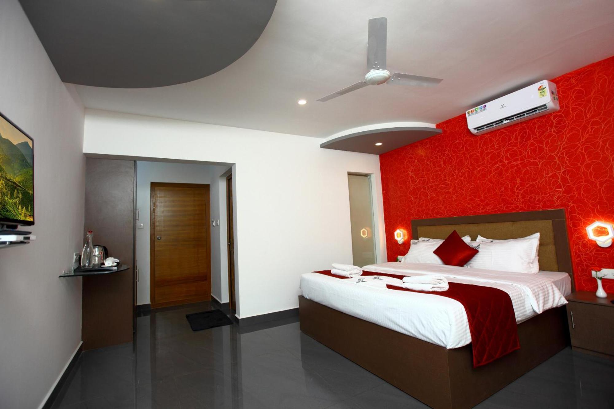 Ayur Green And Spa Hotel 3*