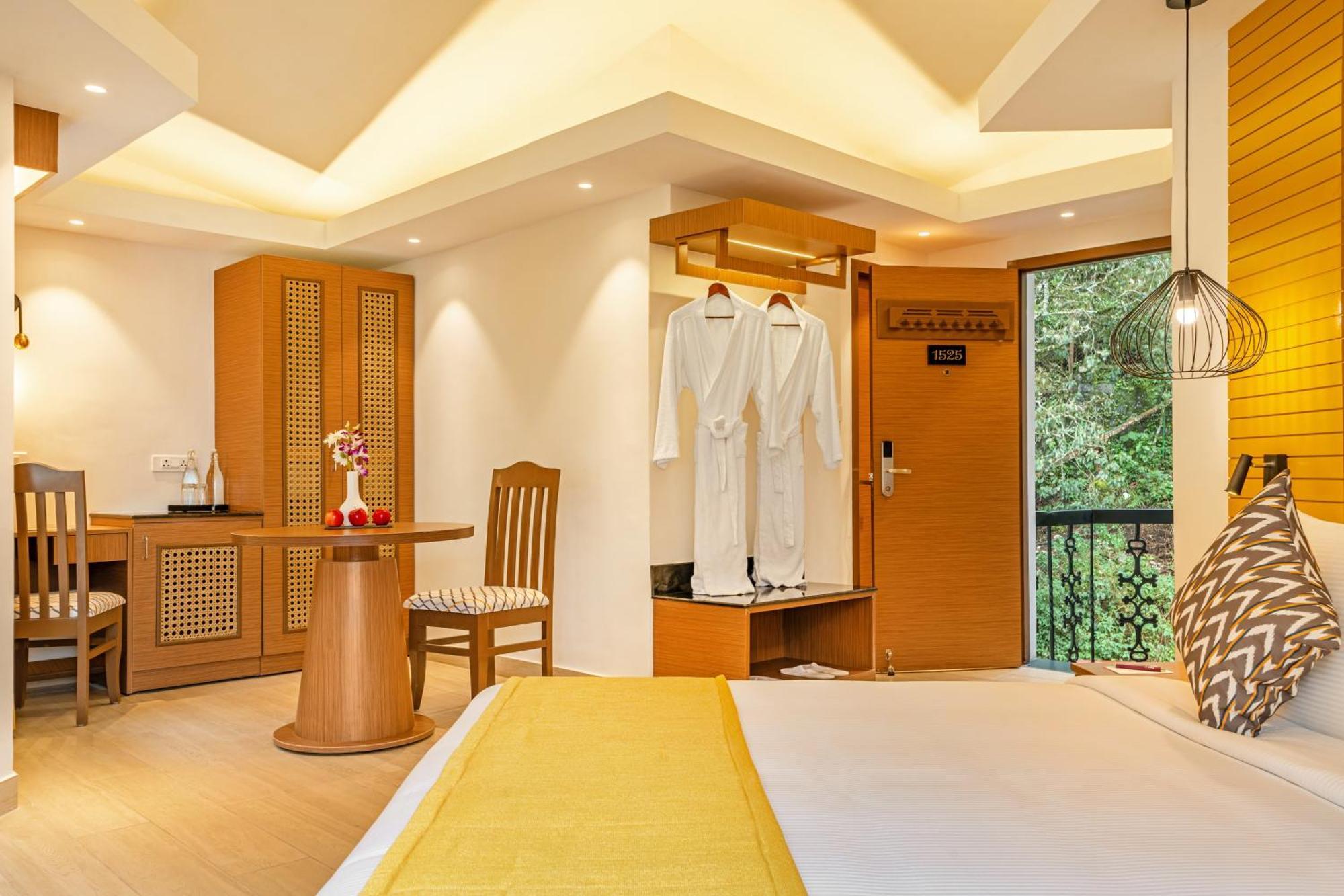 Sterling Resort 4*