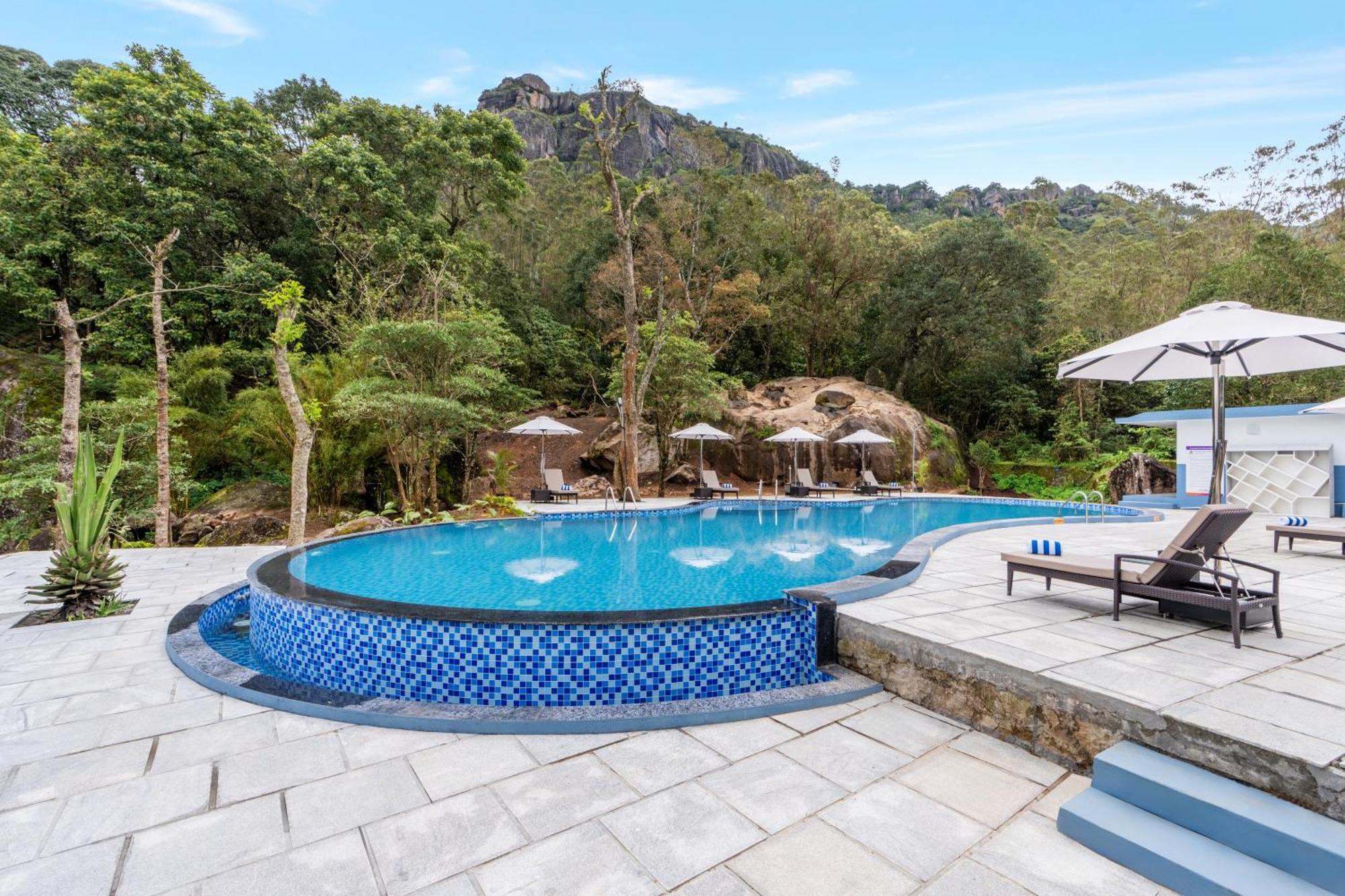 Sterling Resort 4*