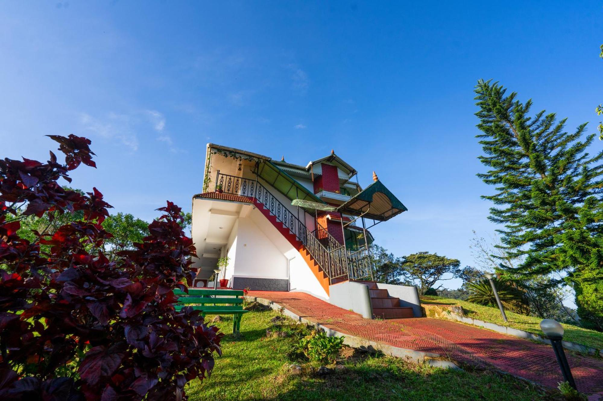Camelot Resort