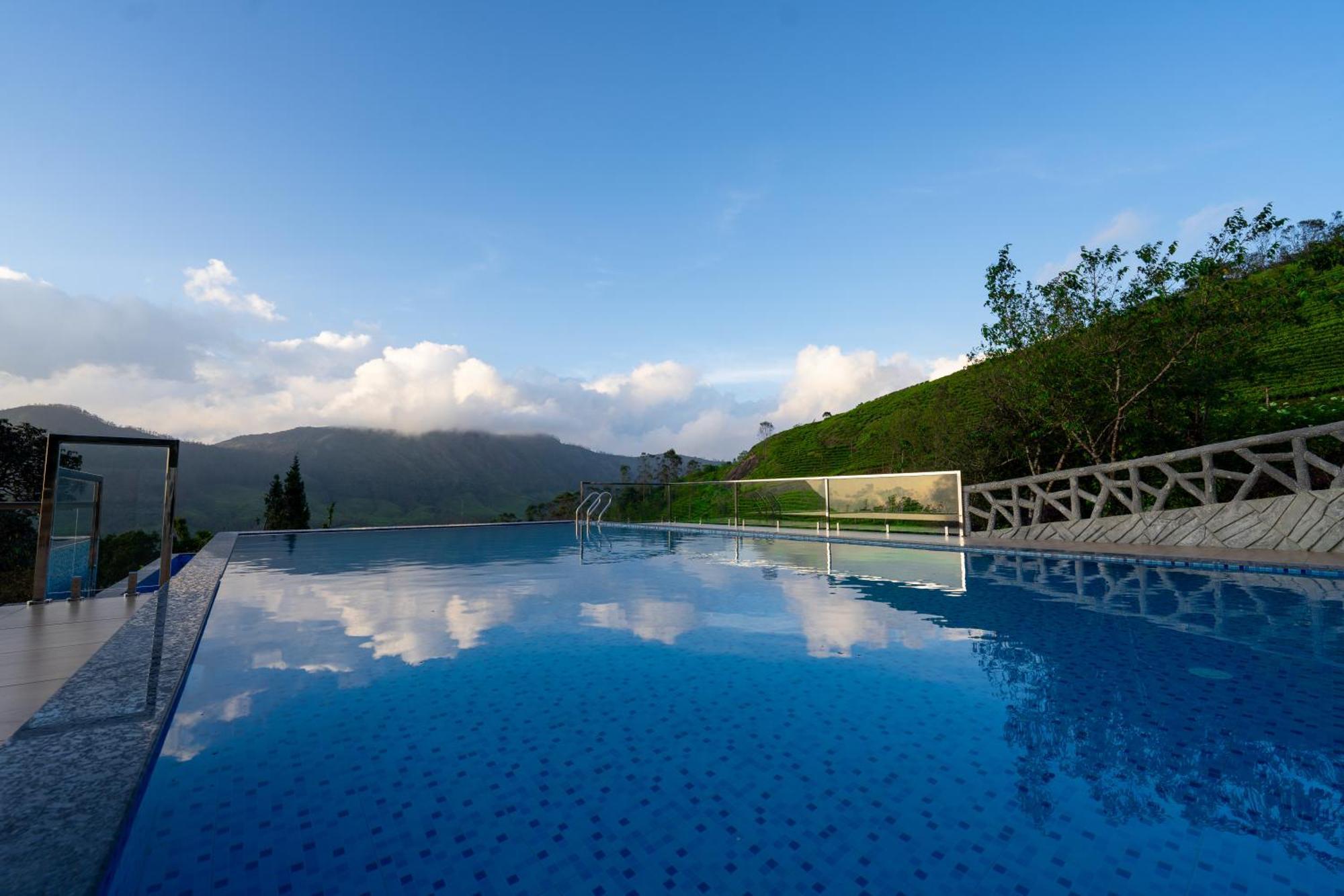 Camelot Munnar