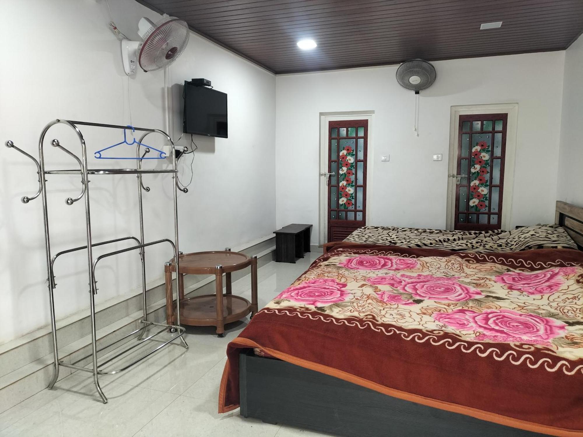 Vibgyor Homes Homestay *