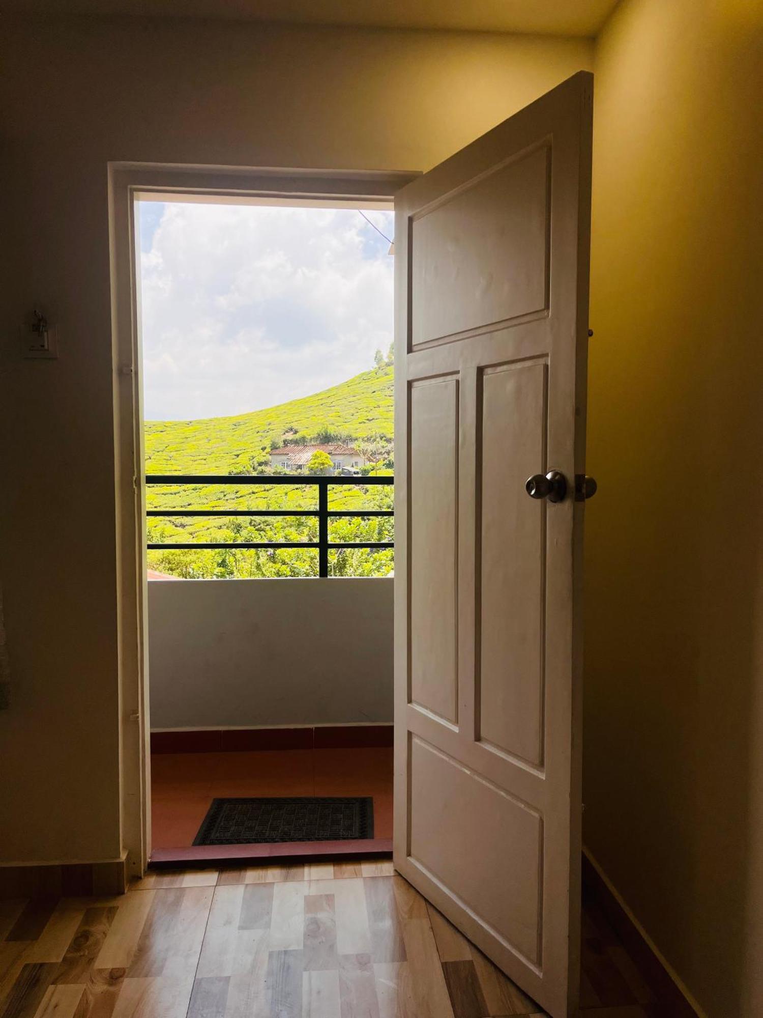 7 Malai Munnar