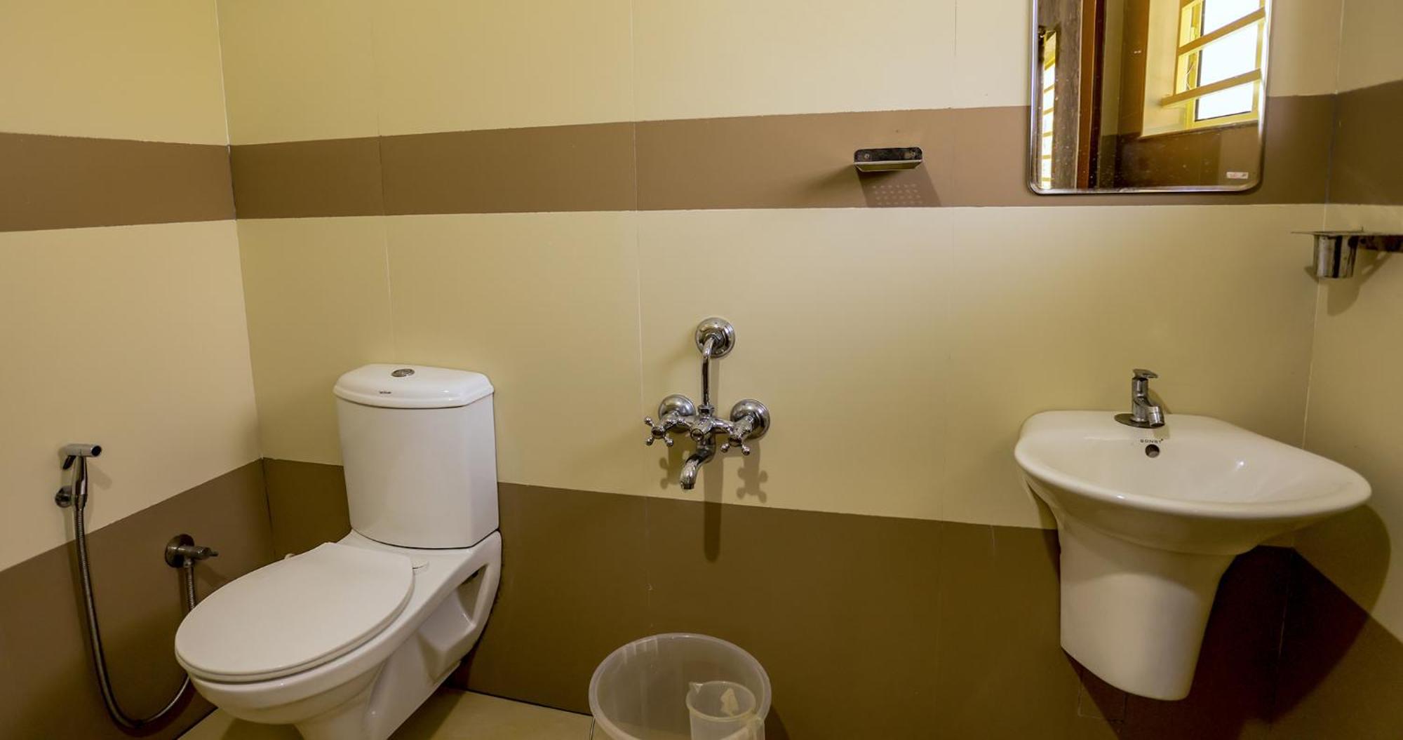 Bed & Breakfast Bhrs Residency Munnar