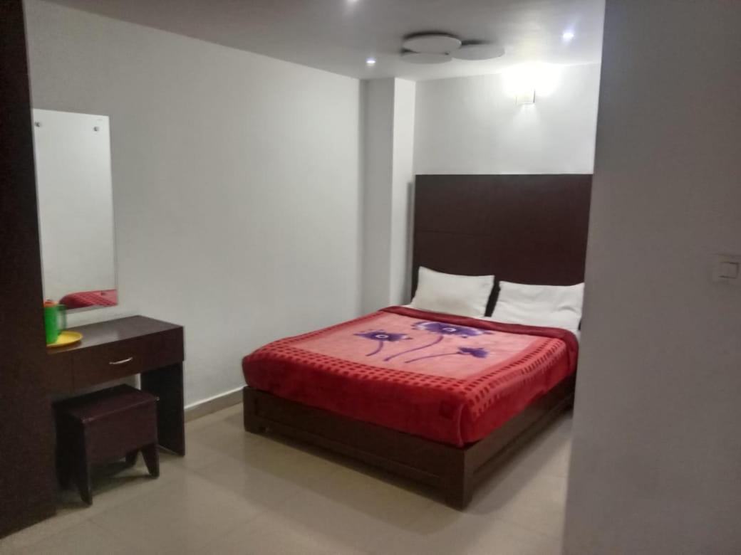 Hotel The Regency Anex