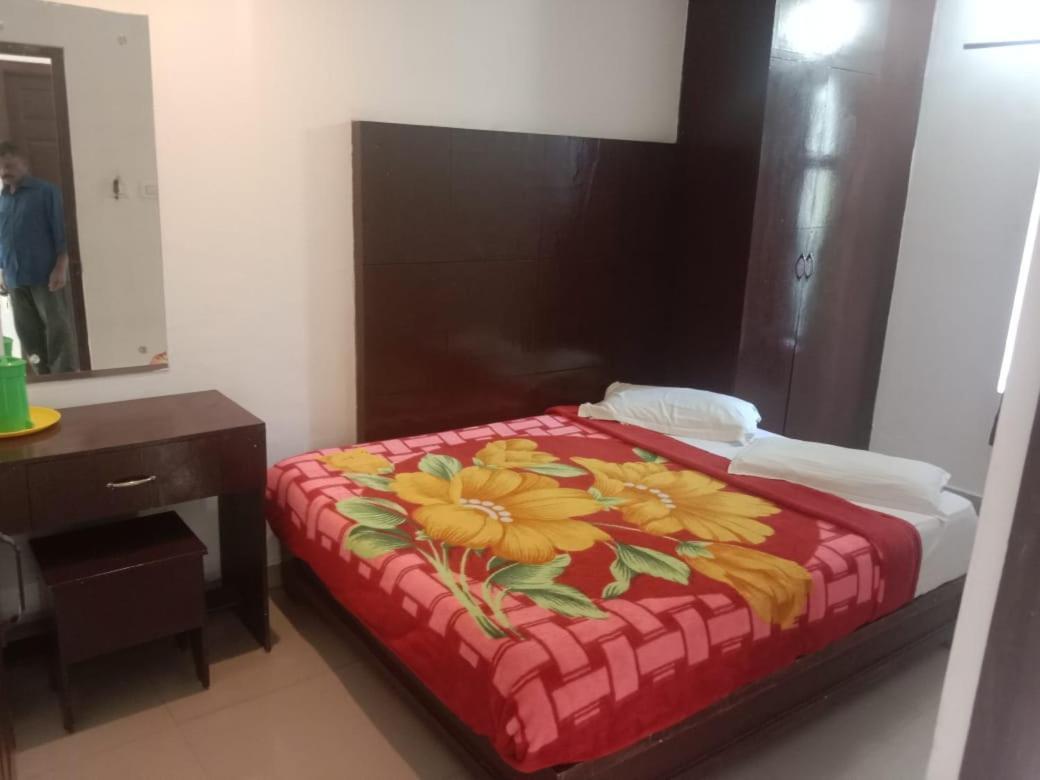 The Regency Anex Hotel *
