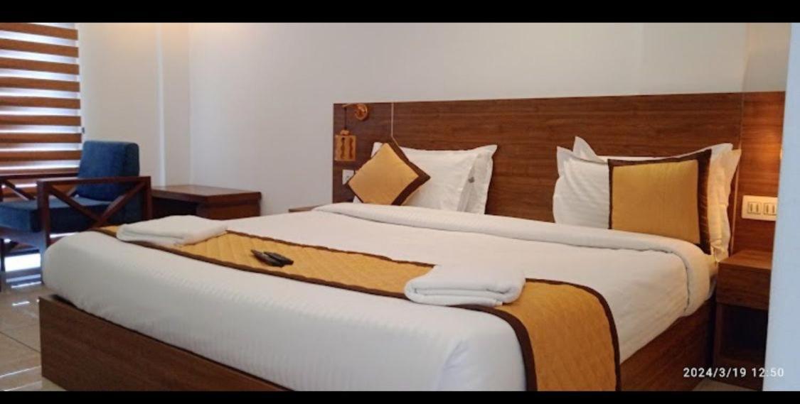 Skylark Holidays Premium Hotel