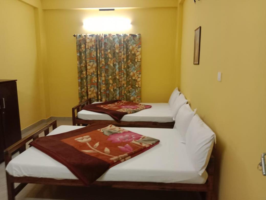 Hotel The Regency Anex Munnar