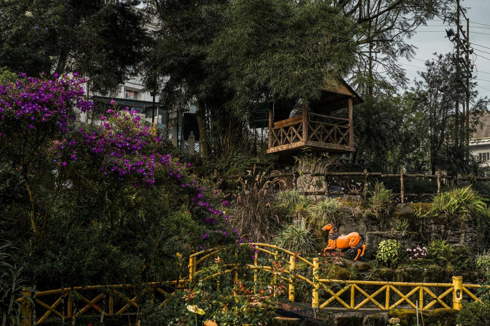 Eastend Resort Munnar