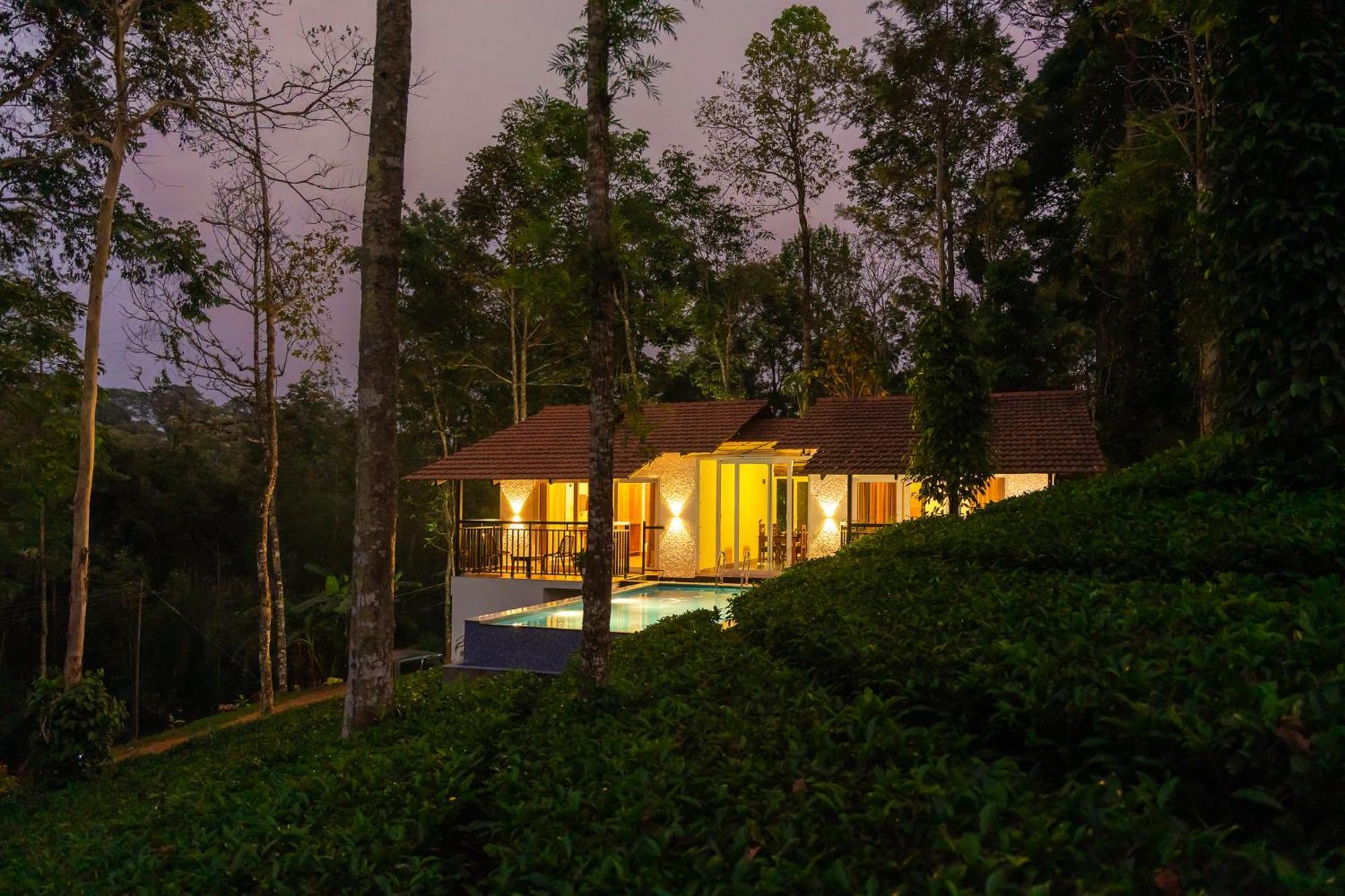 Bed & Breakfast Tealawn Pool Villa,