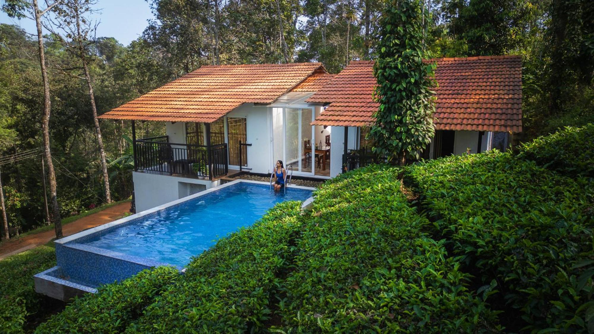 Tealawn Pool Villa, Bed & Breakfast *