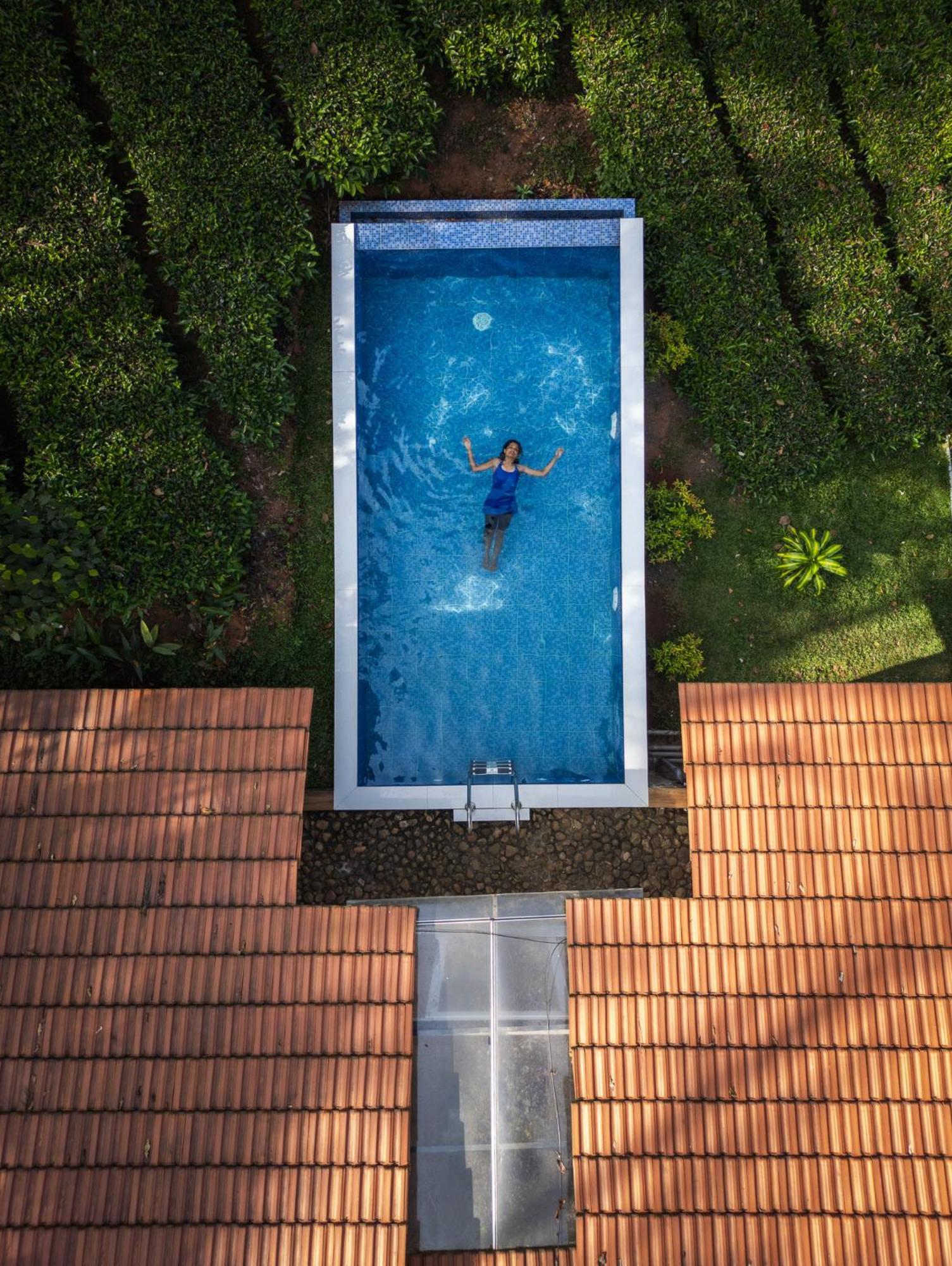 Tealawn Pool Villa, Bed & Breakfast *