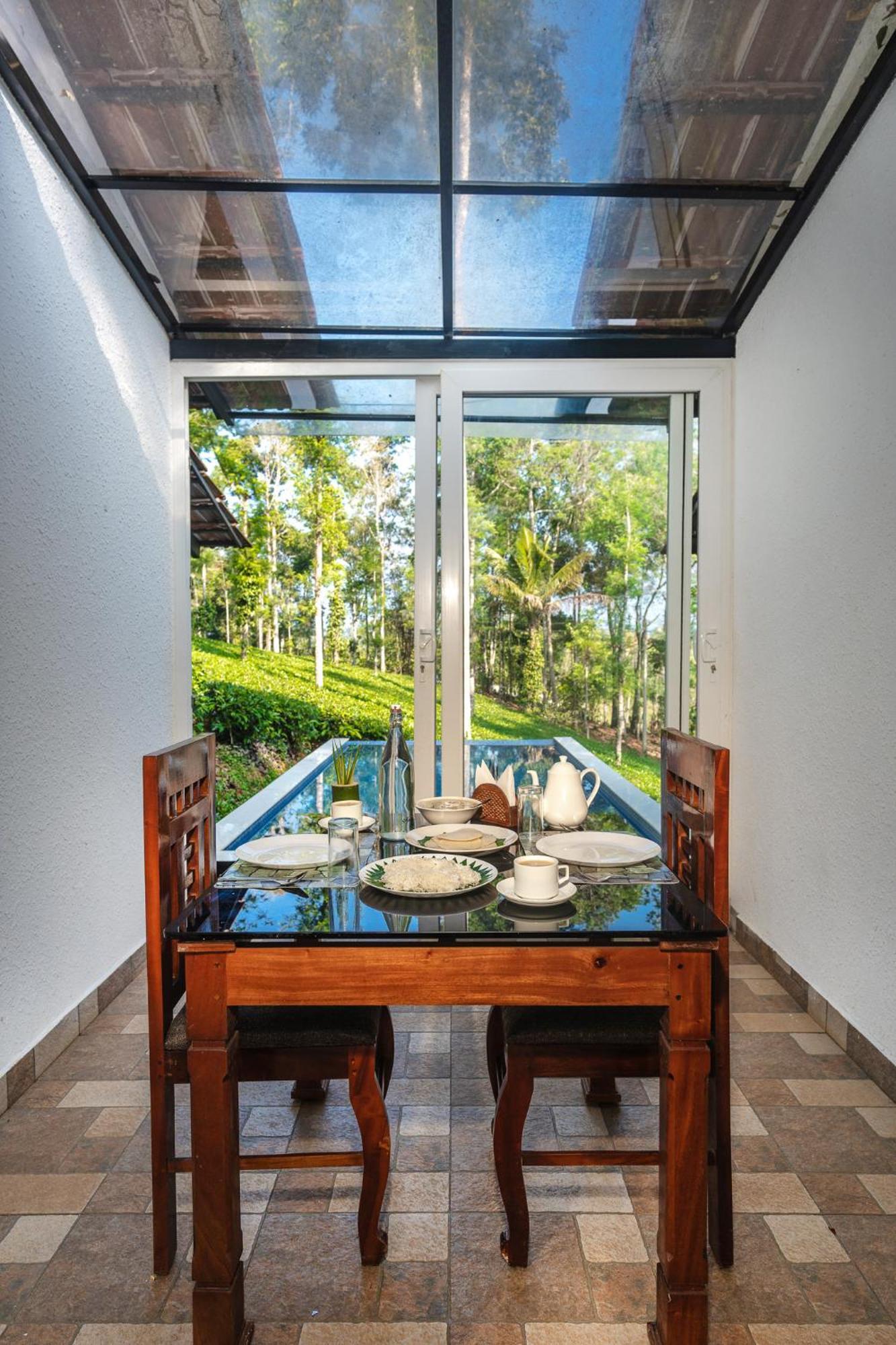 Tealawn Pool Villa, *