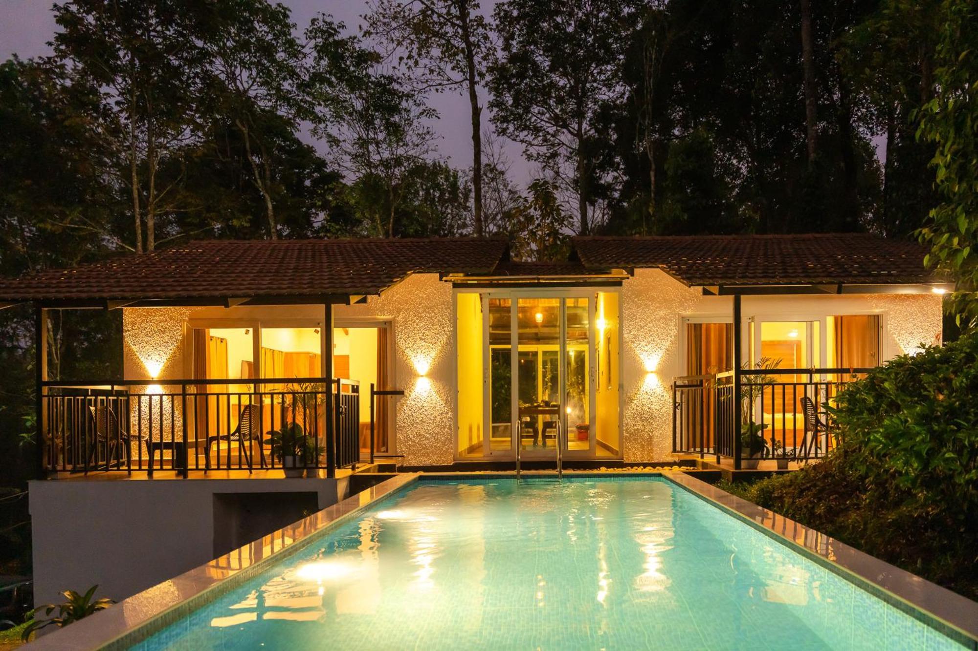Tealawn Pool Villa,