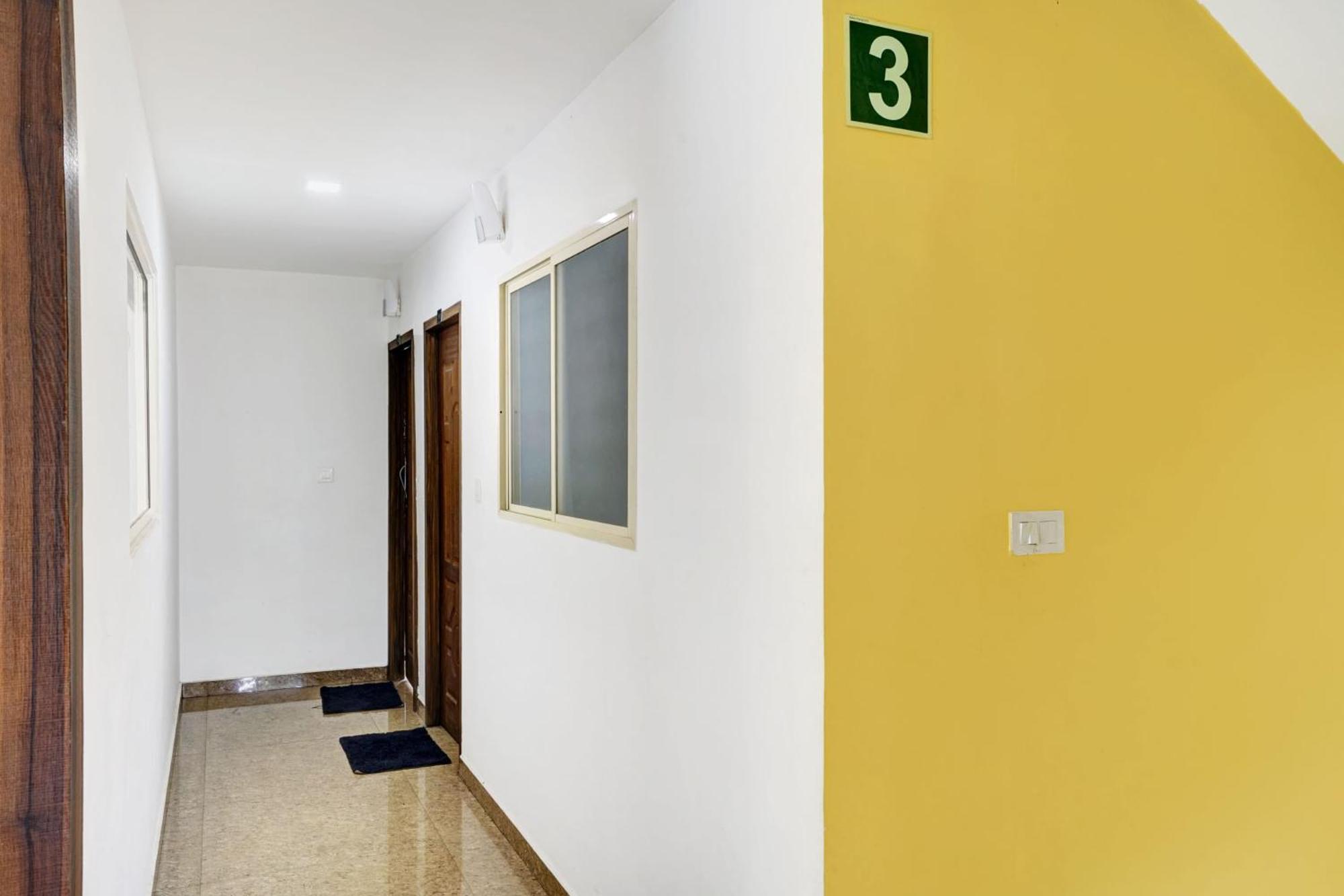 O Max Hotel