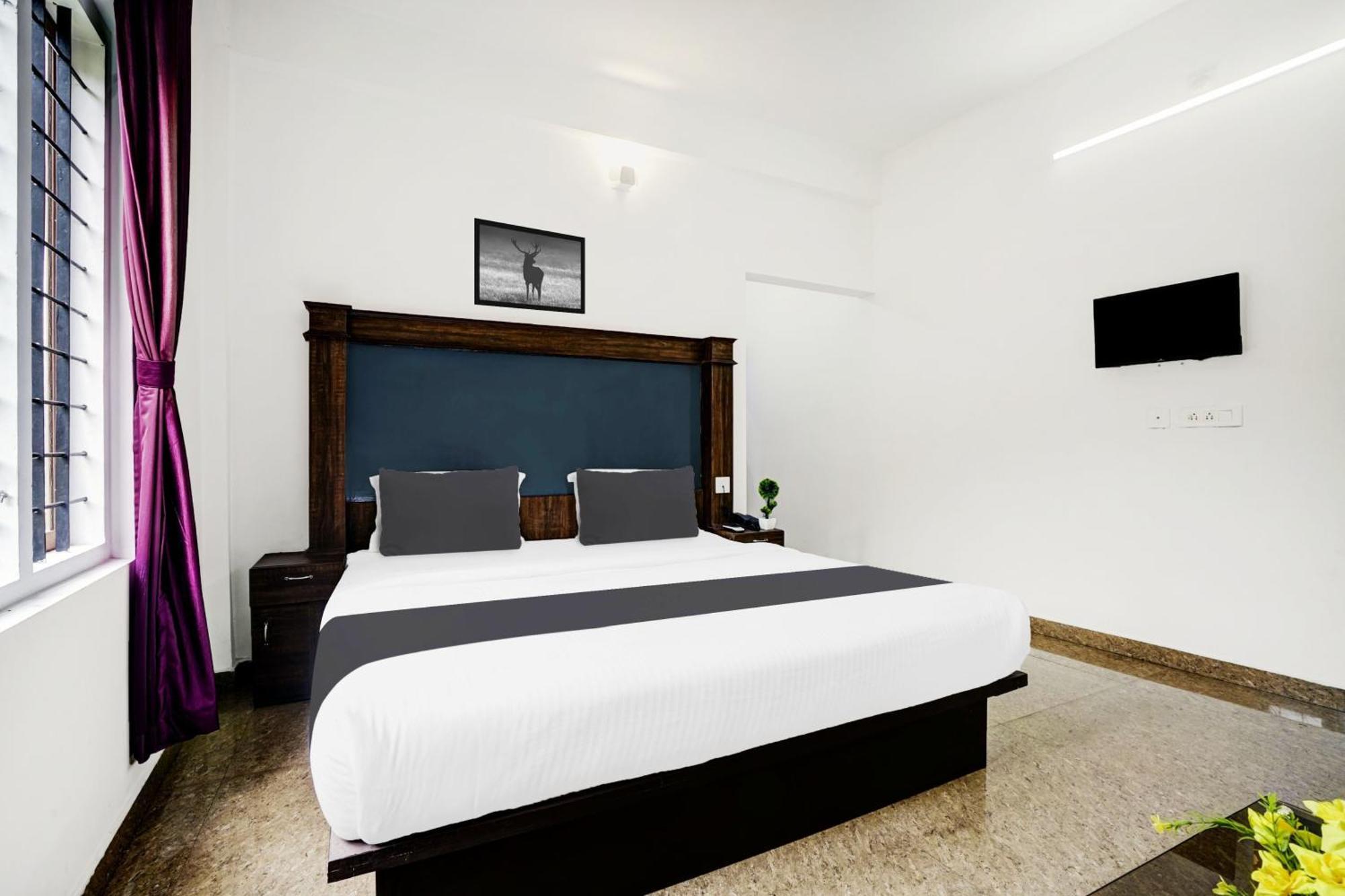 Hotel O Max 3*