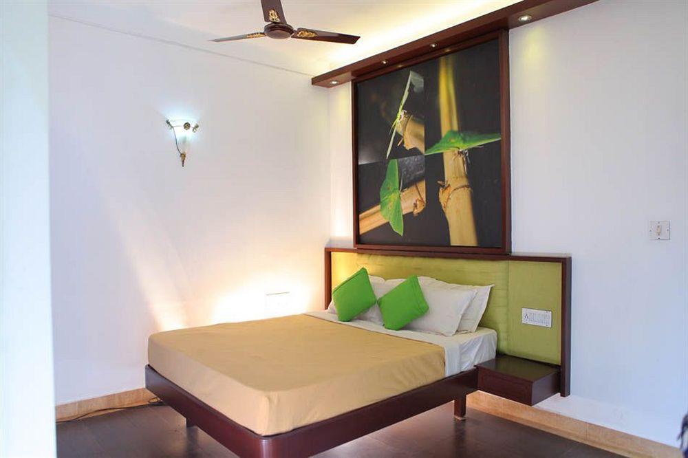 Forest Haven Hotel