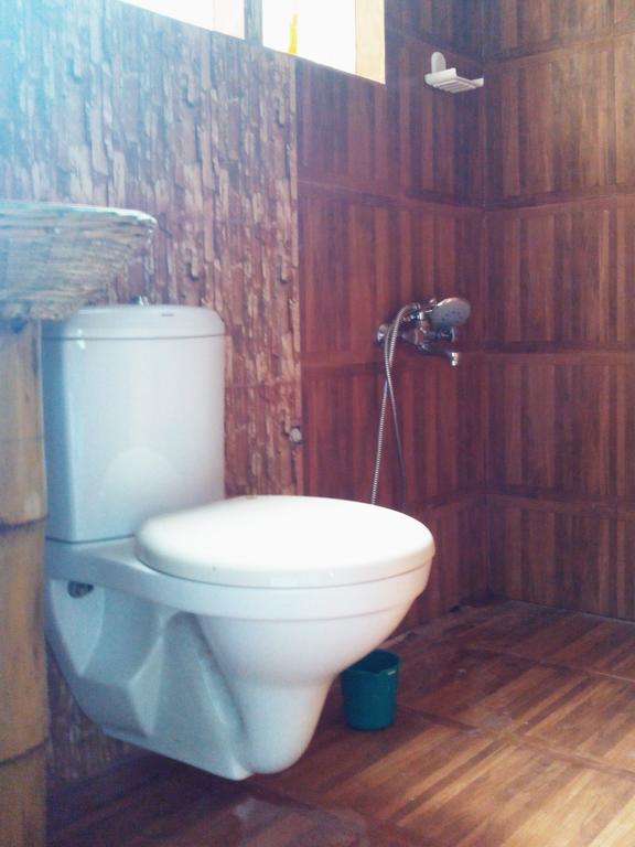 Jungle Jive Tree House Bed & Breakfast