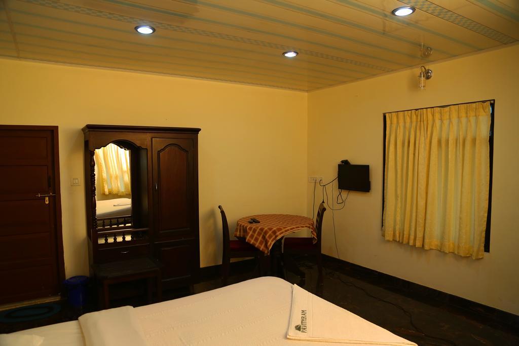 Homestay Pavithram *