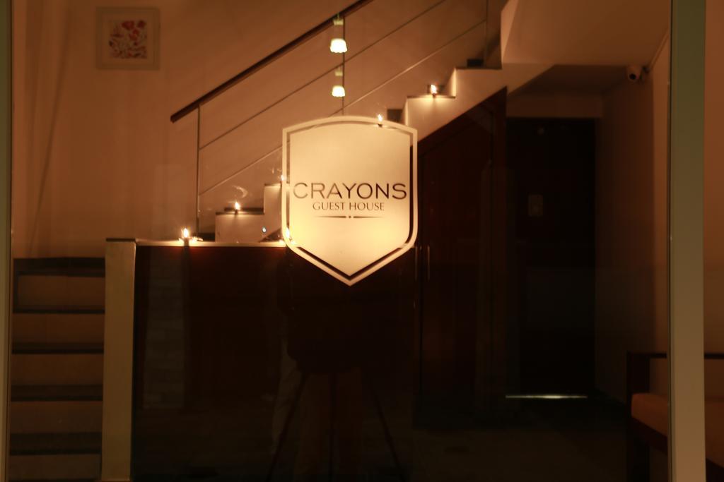 Crayons 3* Munnar