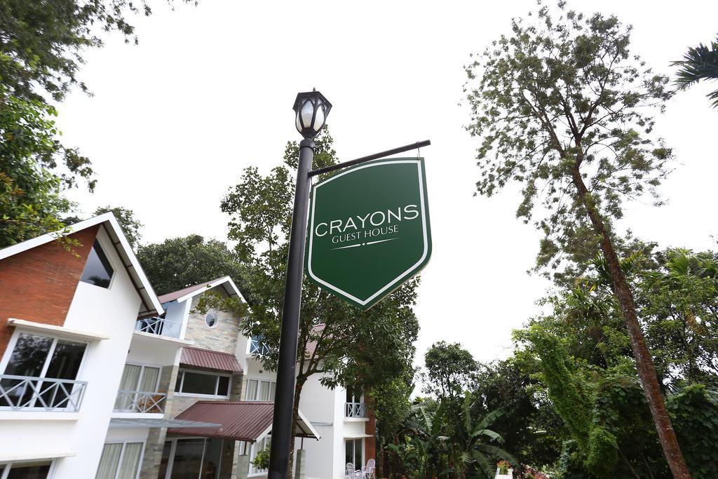 Crayons Guest house