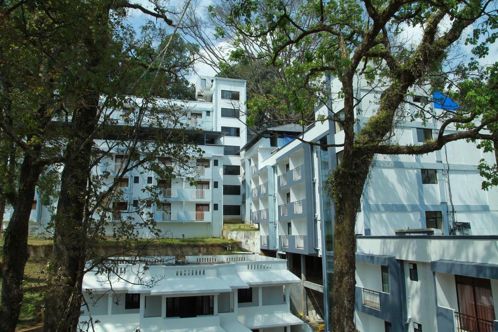 Black Forest Hotel Munnar