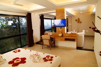 Resort The Queen