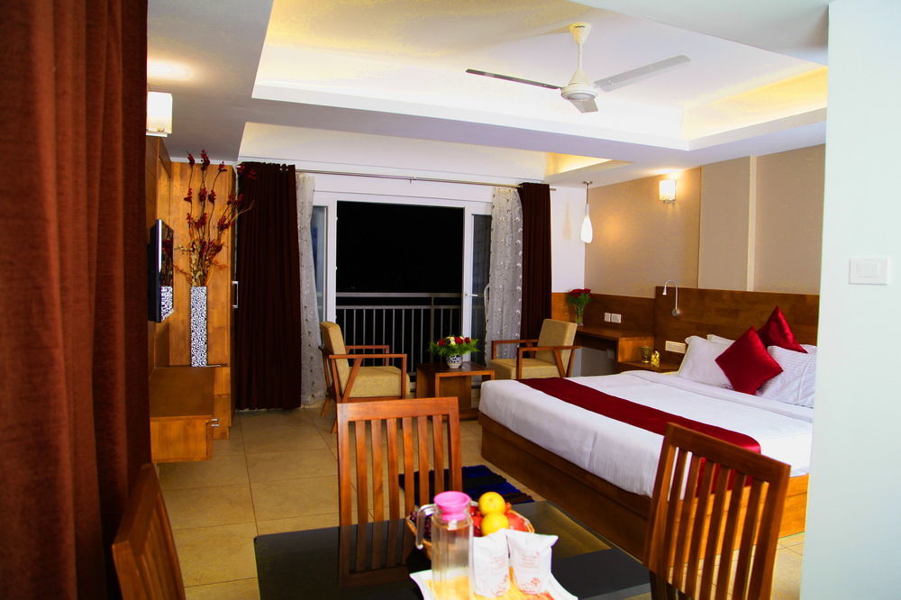 The Queen Resort