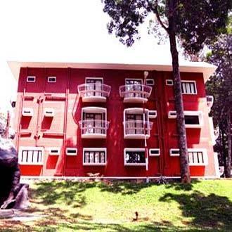 Forest Haven Hotel 2*