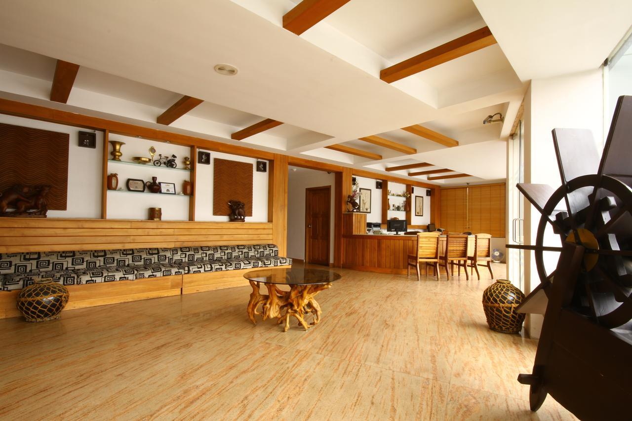 Green Ridge Hotel Munnar