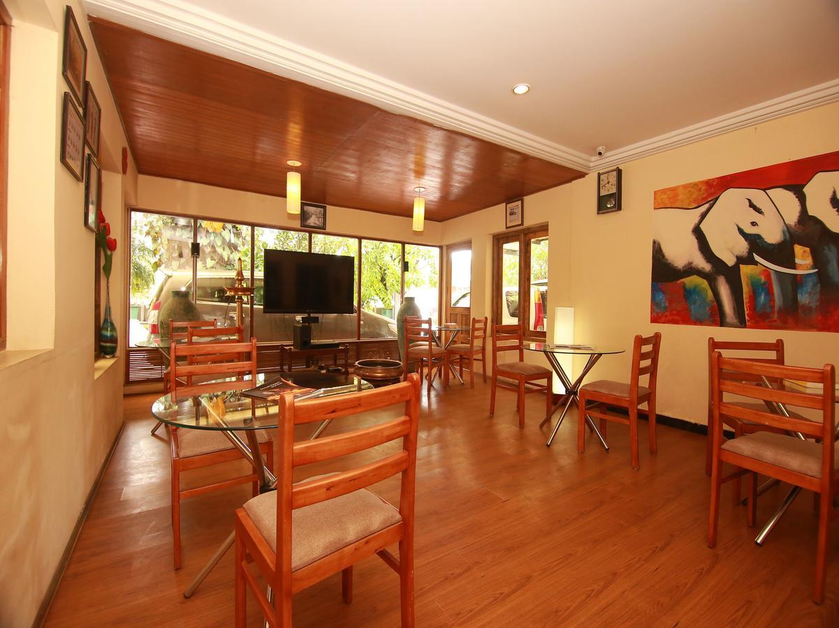 Hotel Sn 2*