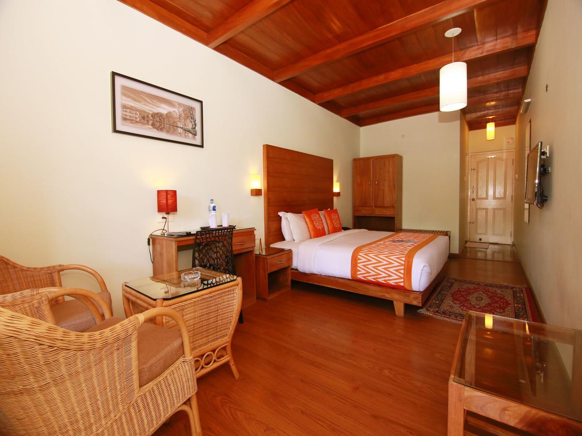 Hotel Sn 2*