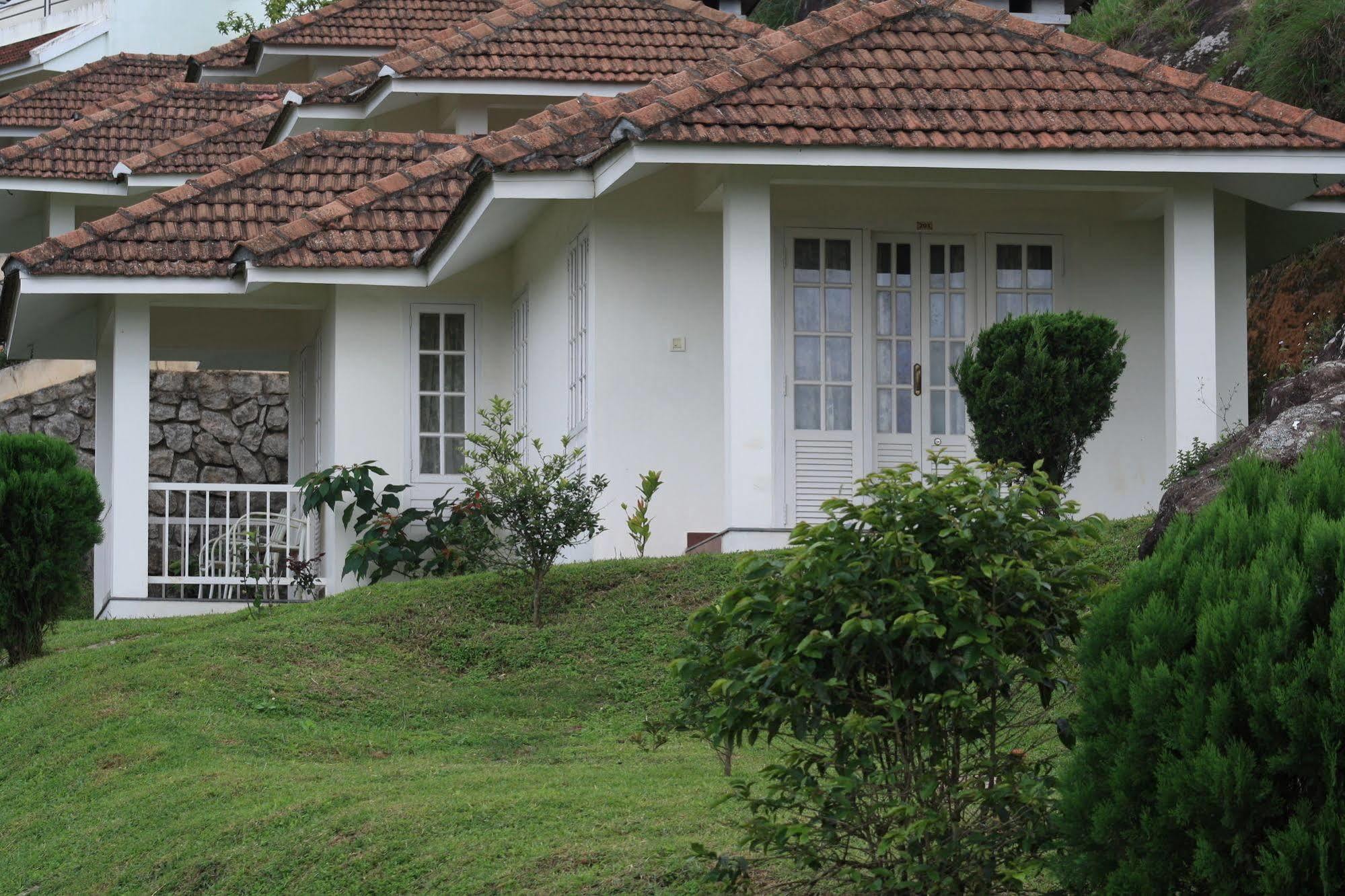 Ayur County Resort