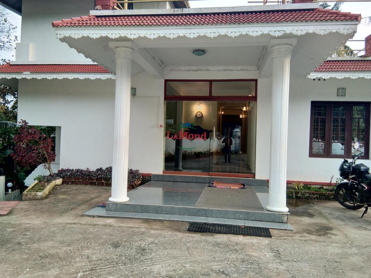 Lamond Holidays Homestay Munnar