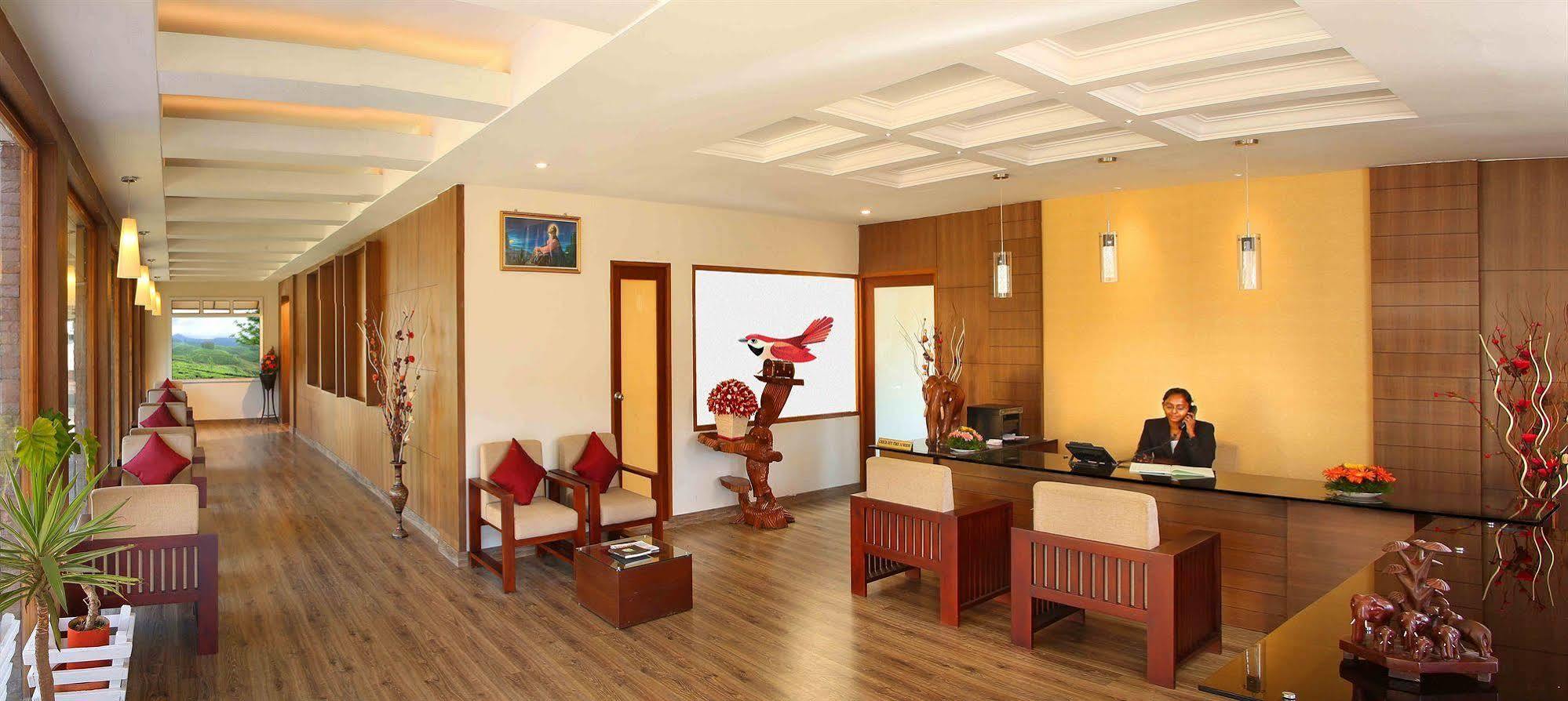 Red Sparrow Resort 3*