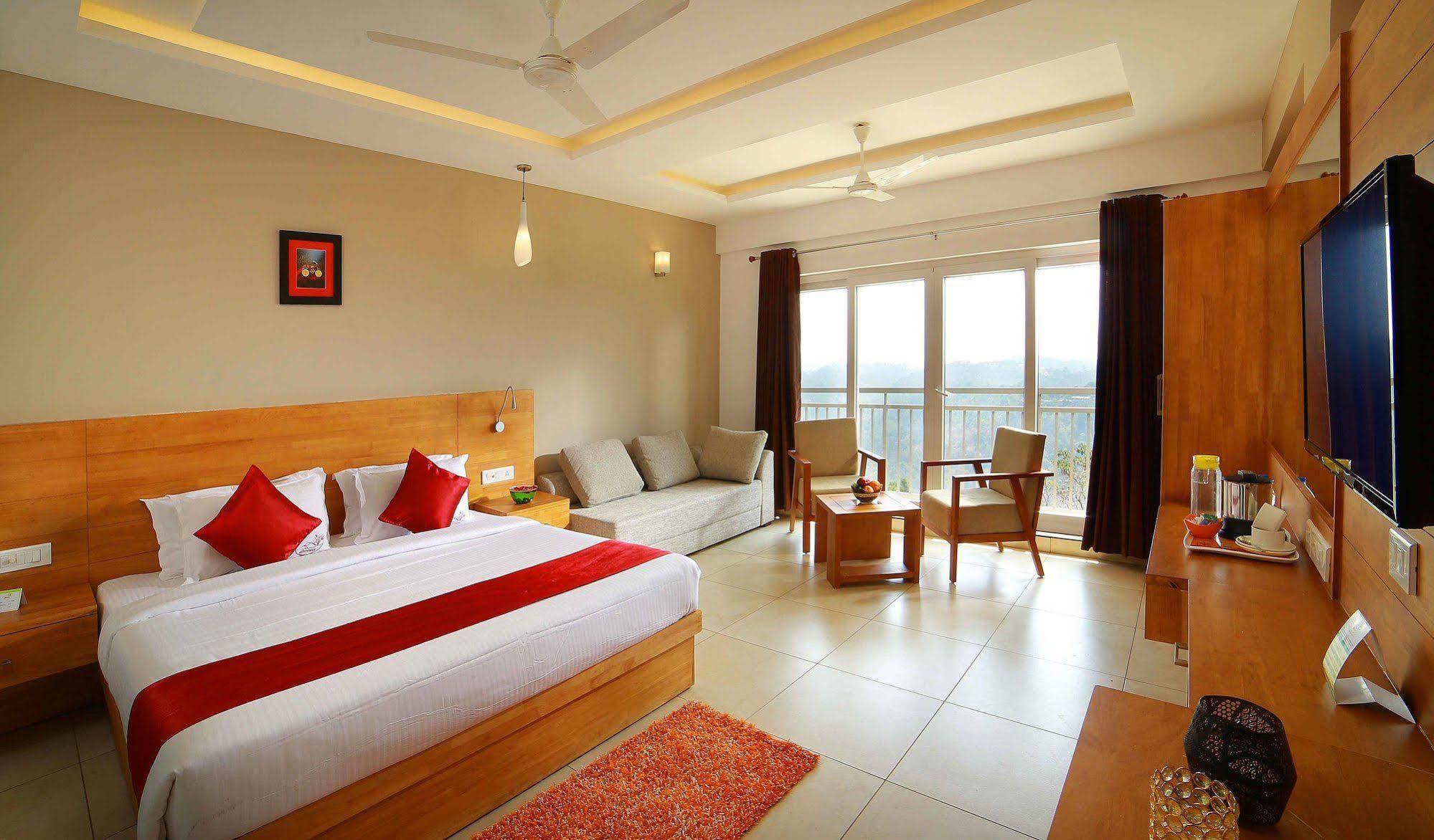 The Queen Resort