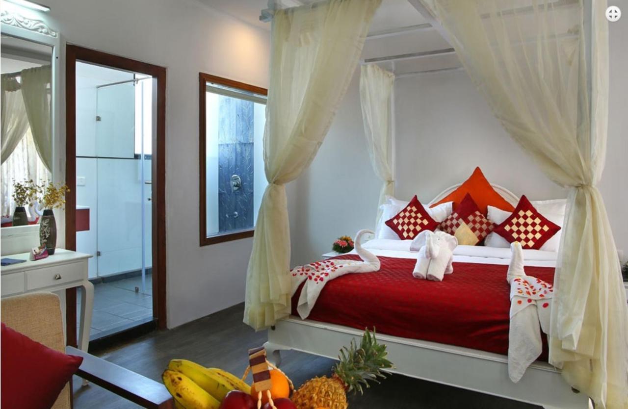Resort Red Sparrow 3*